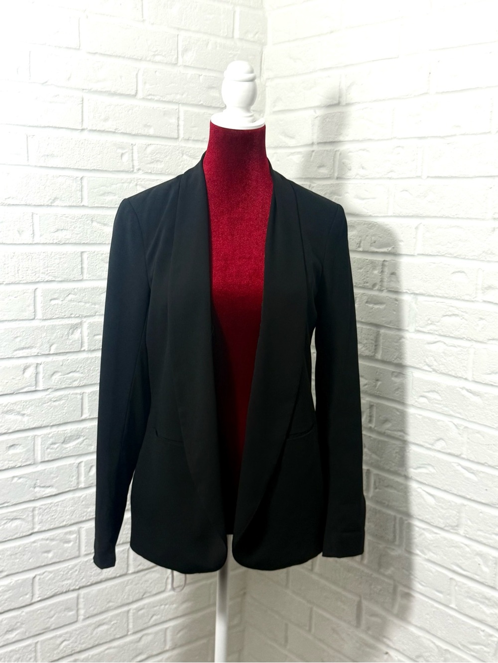 H&M Women’s Black Blazer Size 6 Classic Career Office Jacket Chic Minimalist